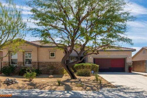 Amazing Panoramic Views House Near Palm Spring