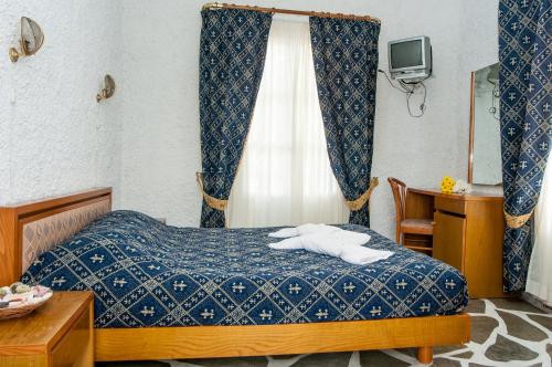 1 double bed