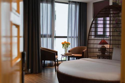 489389813 Aaron Boutique Hotel