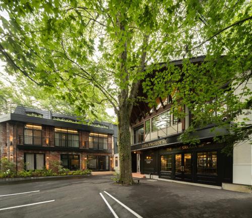 LONGINGHOUSE Kyukaruizawa Suwanomori - Hotel - Karuizawa