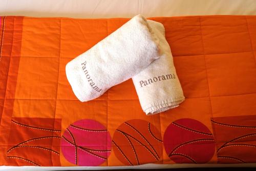Single Room with Sea View image 3