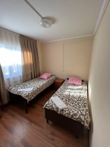 B&B Balqash - 4-местные домики - Bed and Breakfast Balqash