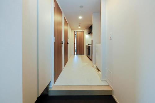 One-Bedroom Apartment image 1