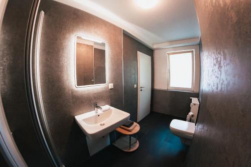 Superior Single Room image 3