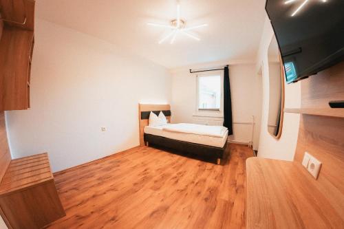 Superior Single Room image 1