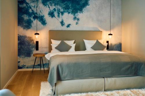 1 queen bed