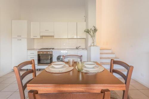  Elegant Residence Ea Bianca 1 Bedroom Sleeps 4 Child num0605, Unterkunft in Cala Bitta