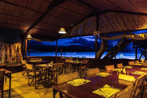 Restoran, Sentrim Tsavo East Camp in Taman Nasional Tsavo East