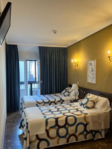 Hostal Sonsoles Madrid-Centro - image 6