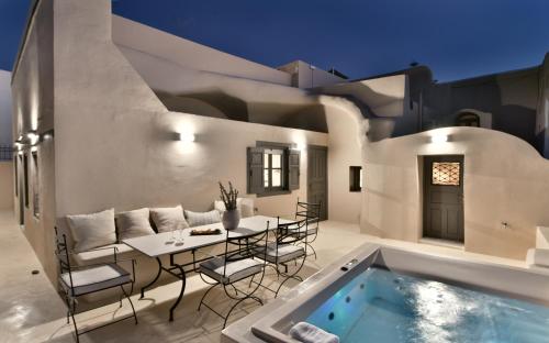 جاكوزي, OIA UNIQUE HOMES by K&K in أويا