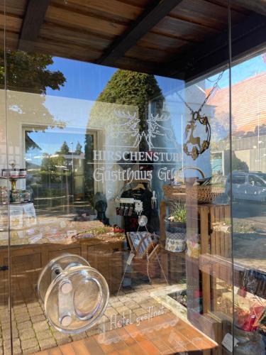 ทัศนียภาพภายนอกโรงแรม, Gasthaus Hirschenstube & Gastehaus Gehri in วาลด์เคียร์ช