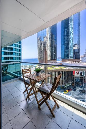 Huge fantastic apartment in Al Fattan Marine Tower, Dubai