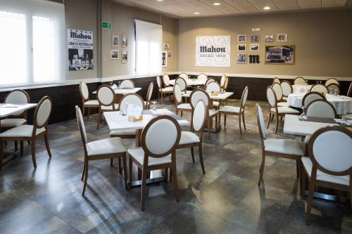 AS HOTELES FUENTE LA HIGUERA direccion Albacete in 莫亨特