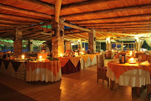 Restoranas, Hotel Club du Lac Tanganyika in Bujumbura