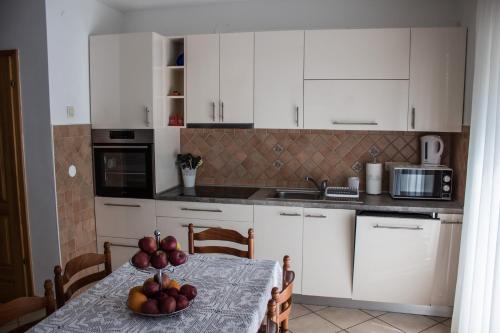 Apartment Hrastov - image 12