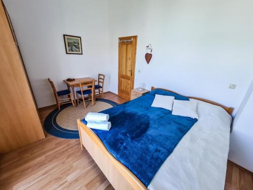 Apartment Hrastov - image 11