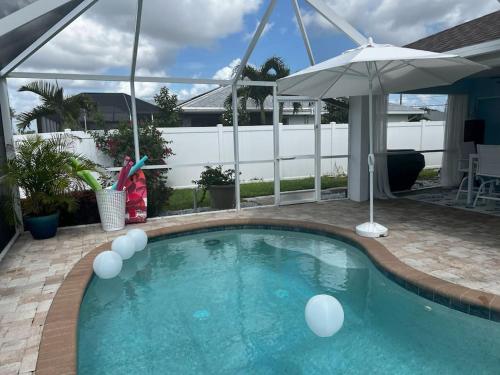 Heated pool, Family Fun, Tiki Bar, kayak, 3bd 2ba, Cape Coral (Foto 10)