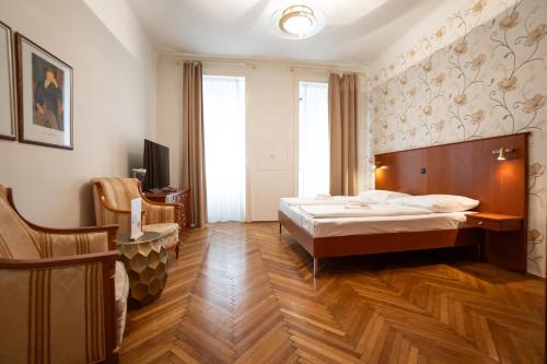  Central spacious apartment with a king-size bed in Wien