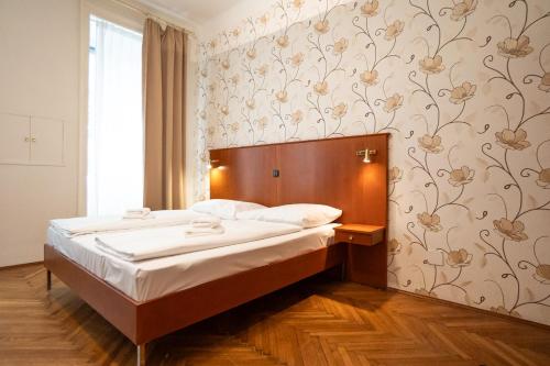  Central spacious apartment with a king-size bed in Wien