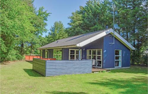  Stunning Home In lbk With 4 Bedrooms, Sauna And Wifi, Pension in Ålbæk