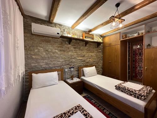 Ahmetaj Guest House - image 8