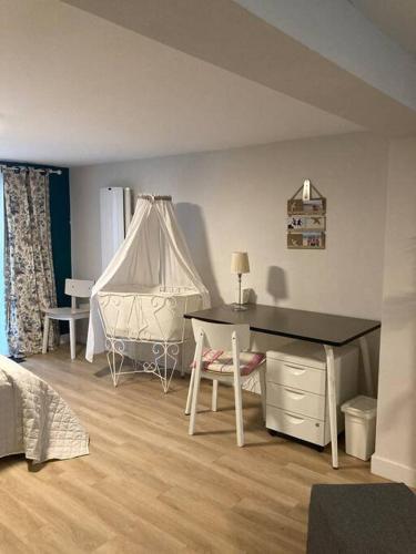 30mn de Paris st lazare en train, studio 42 m2