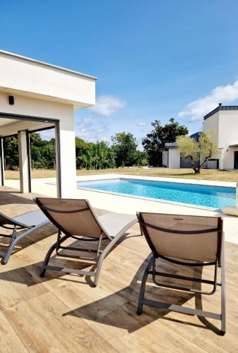 Le Gîte City Haut de gamme, Jardin, Piscine