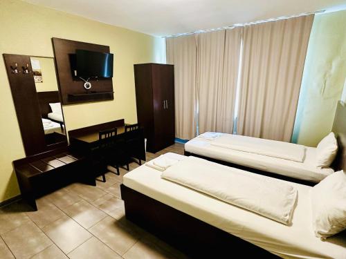 Hotel City Star Room Type - Standard Double Room