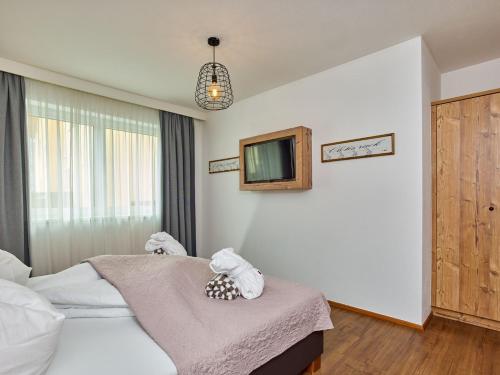 Alpen Diamond Penthouse - image 3