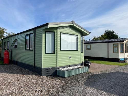 6 Rannoch, lovely holiday static caravan for dogs & their owners.