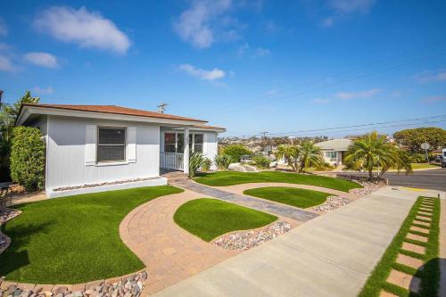 Ocean Beach Luxury + a Private Fireworks Show! in San Diego, USA