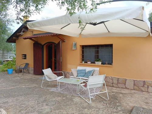 Aspromonte Yellow House - Accommodation - Bitonto