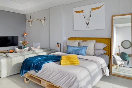 Emily - Sunny 1 bed Apartment with stunning City & Ocean Views