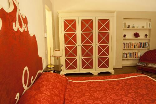 2 twin beds