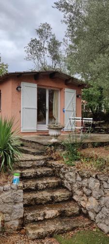 Sous les oliviers - Chambre d'hôtes - Tourrettes