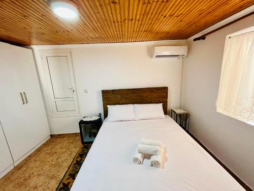 Budget Double Room image 5
