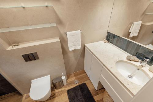 Deluxe Apartment image 10