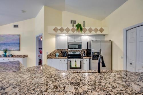 Villa Sip N Dip - Roelens Vacations - image 12