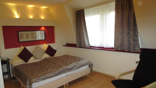 Hotel Corsten - image 8