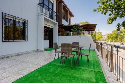 View, Vikap Guest House in Campana