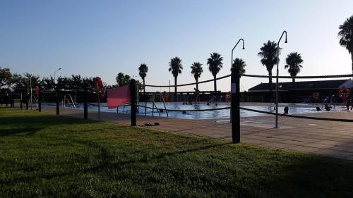 Swimmingpool, Ferienhaus für 5 bis 6 Personen (Ferienhaus fur 5 bis 6 Personen) in La Antilla