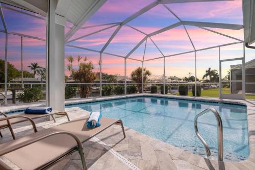STUNNING Gulf Access Villa with Heated Pool - Villa Southern Paradise - Roelens Vacations - image 7