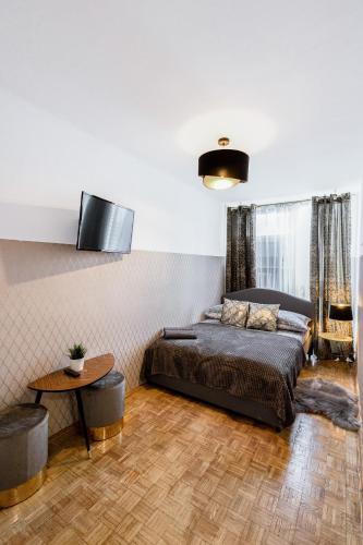 ClickTheFlat Norblin Factory Apart Rooms, Varsavia