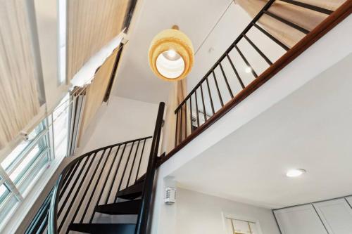 Exclusive Open Loft in Downtown Charleston Exclusive Open Loft in Downtown Charleston