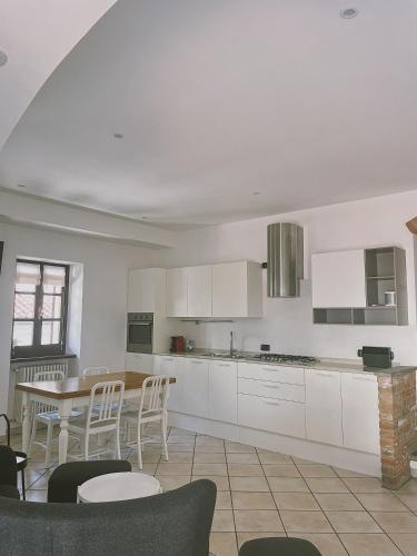 Casa Lobe - Charming apartment in village centre, La Morra (zdjęcie 9)