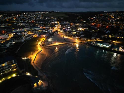 Valley View with a luxurious hot tub, Newquay (fotografie 3)