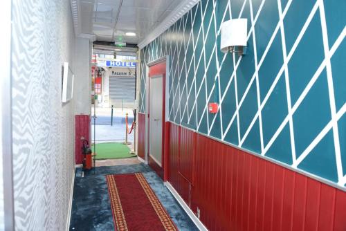 Vista exterior, Hôtel Aux Armes de Belgique (Hotel Aux Armes de Belgique) in Lourdes