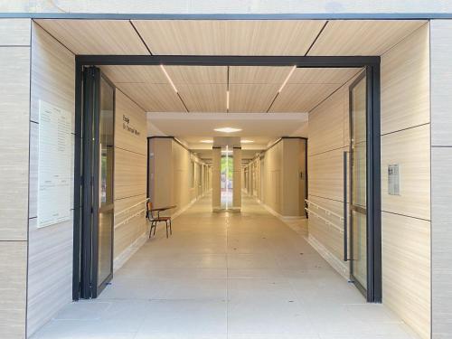 Eingang, The POD Suite Hostel Blasco in València