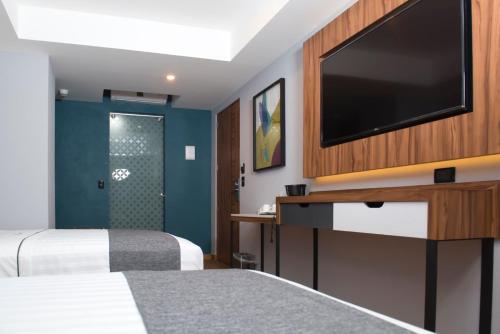 Hotel Flamencos in Mexico City, Mexico