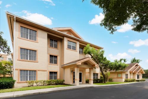 Residence Inn West Palm Beach - image 9